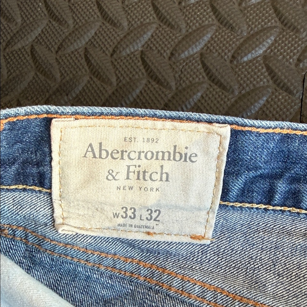 Abercrombie & Fitch Men's Light Blue Straight Jeans - Picture 6 of 6